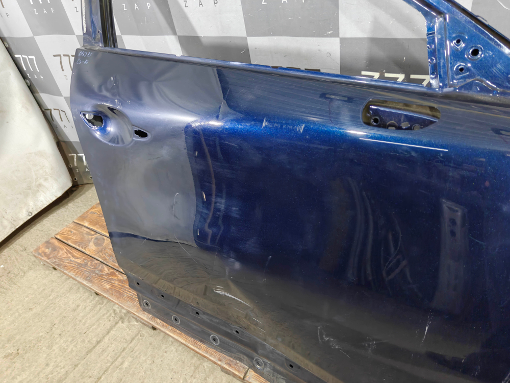 Дверь передняя правая Mazda CX-30 19-нв Б/У Оригинал DFY05802XB