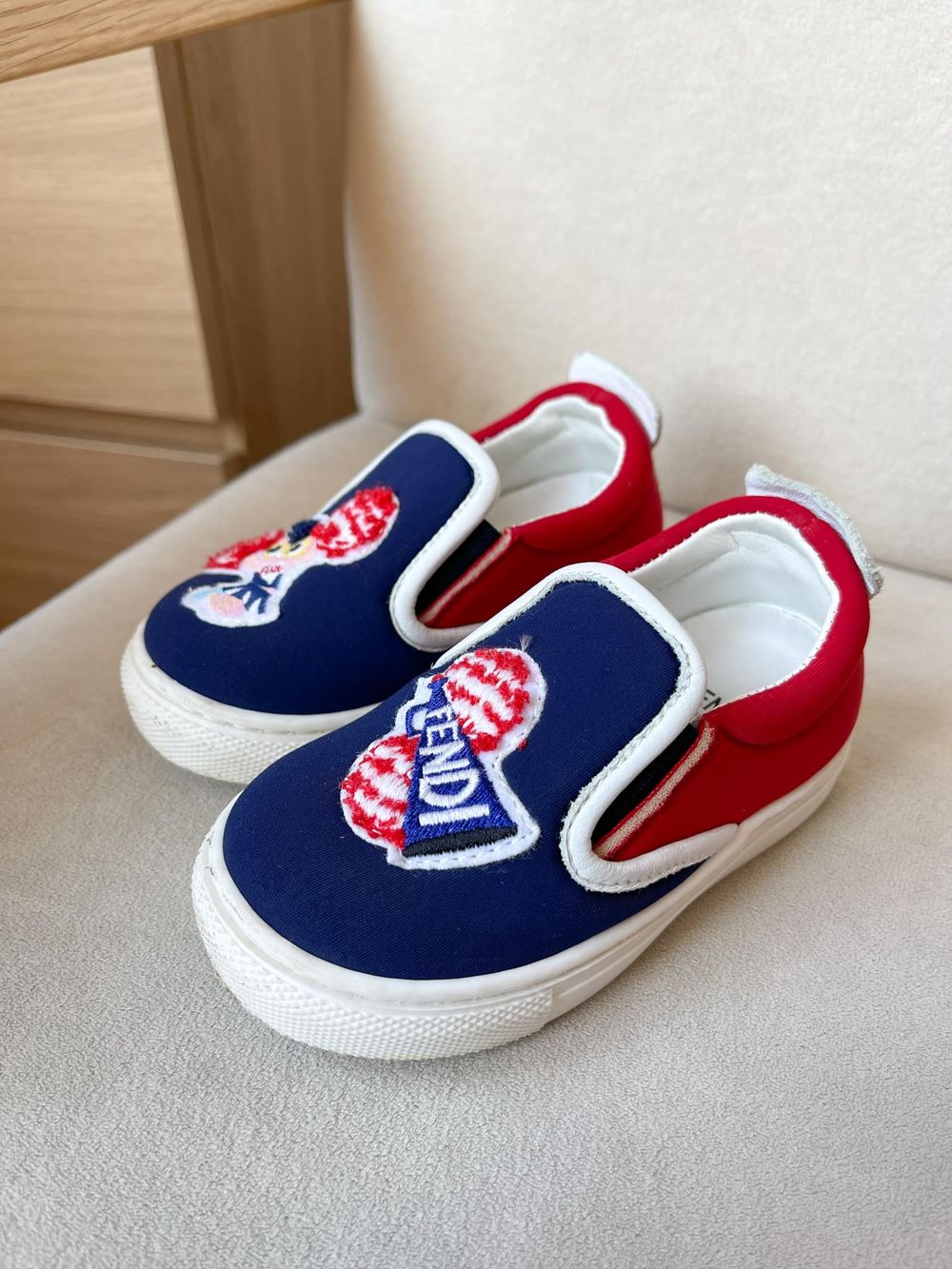 Слипоны Fendi, 20
