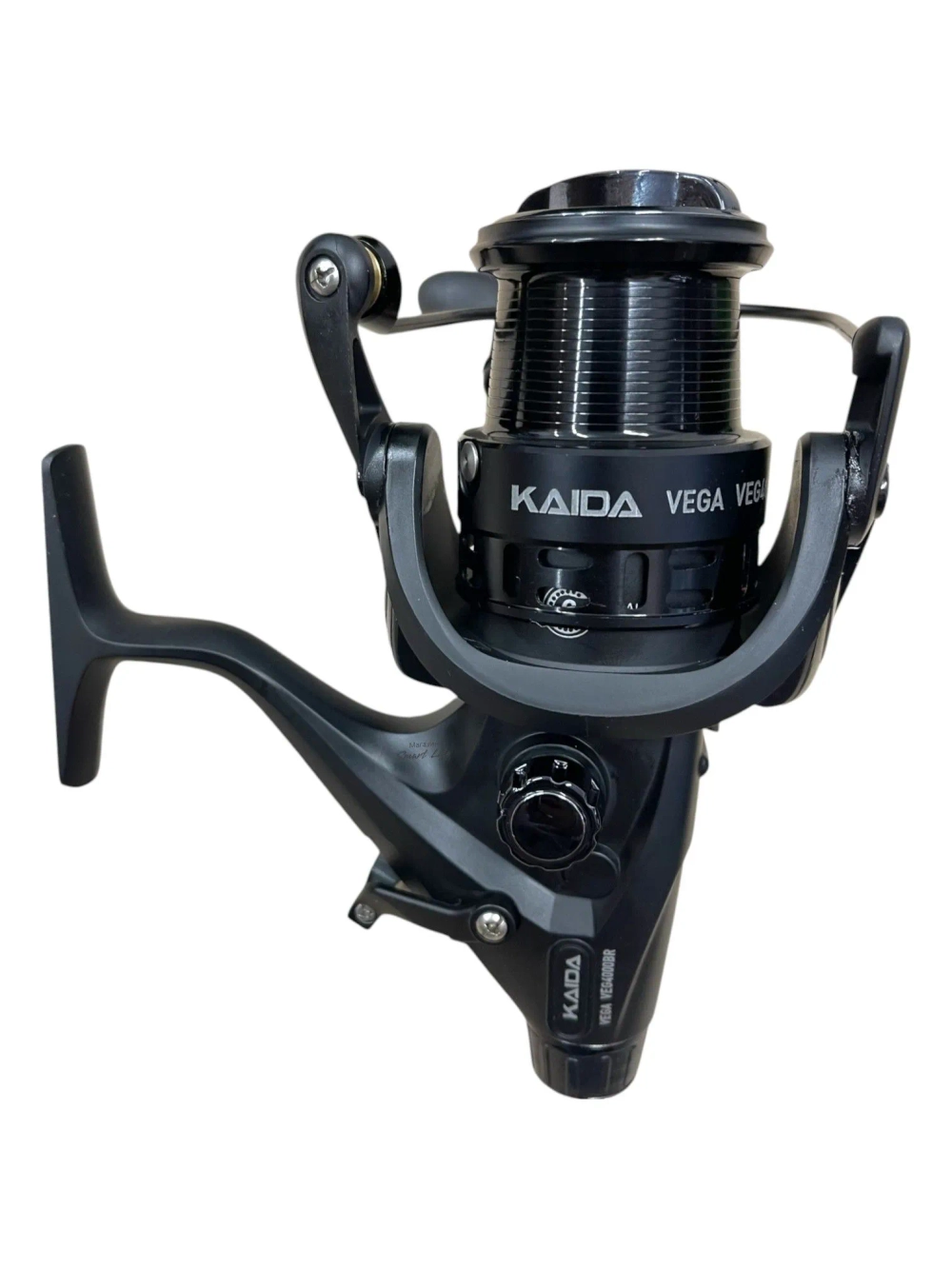 Катушка безынерционная с байтраннером Kaida Vega 4000