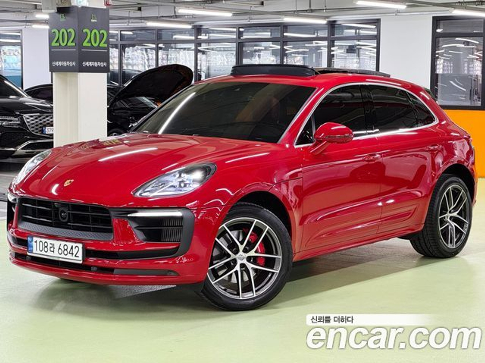 Porsche Macan 2.9 S — 2023