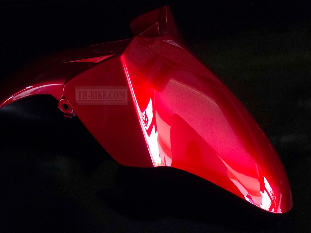 61100-KWN-900Z, 61110-KWN-9xxZx. FENDER SET, FR. Honda PCX (all factory colors)