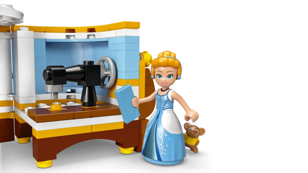Конструктор LEGO Disney 43266 Платье Золушки