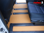 Toyota Voxy 3 поколение R80 (01.2014 - 06.2017-н.в.) комплектация с проходом