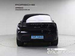 Porsche Macan 4S — 2025