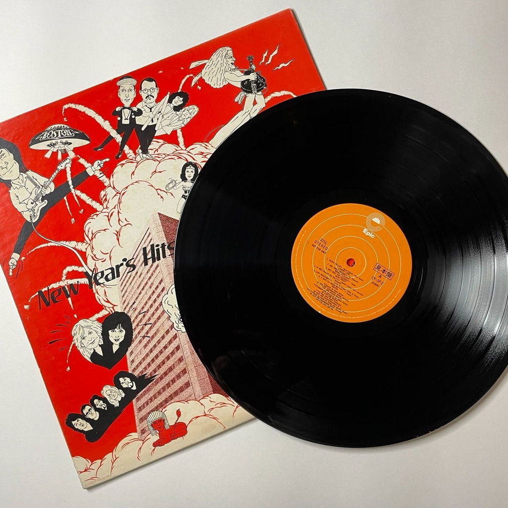 Винтажная виниловая пластинка LP Сборник New Years Hits From Epic Sony (Japan 1978) (Promo) Boston, Cheap Trick, Judas Priest