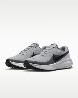 Кроссовки мужские NIKE REVOLUTION 8