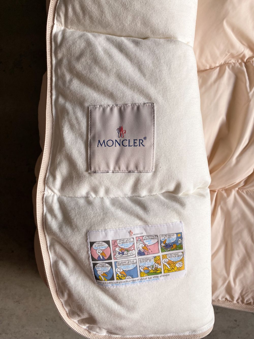 Пуховой конверт Moncler, 68