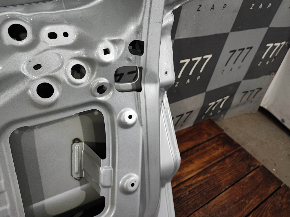 Крышка багажника Geely Atlas Pro 21-нв Б/У Оригинал 5062039400C15