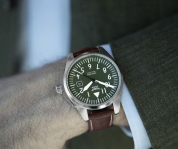 Наручные часы Aviator V.1.38.0.319.4