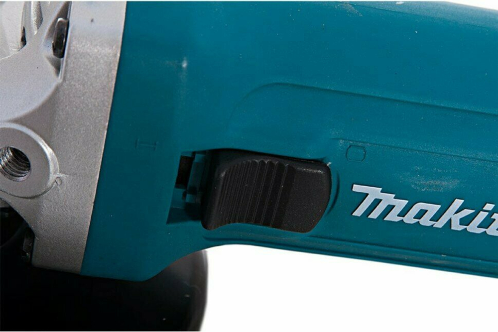 УШМ MAKITA GA5030R, ф125мм,720Вт,11000об\м, плавный пуск, антирестарт 1.4кг, кор. ОРИГИНАЛ