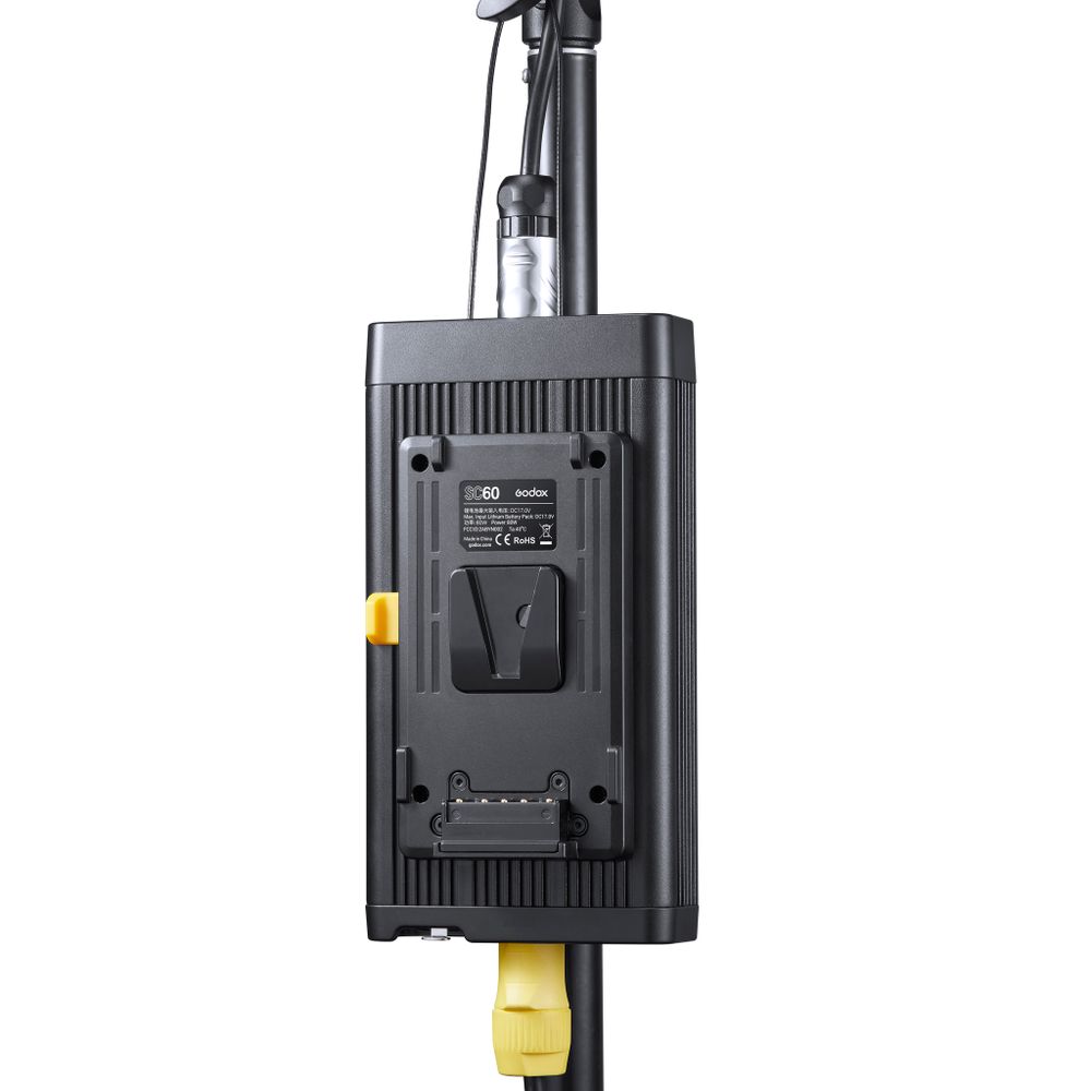Светодиодный осветитель Godox S60
