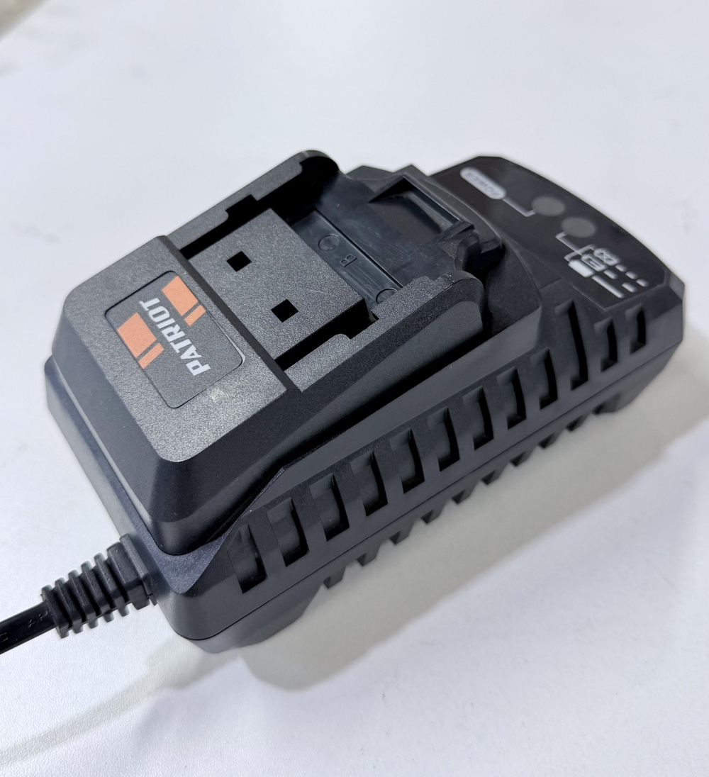 Зарядное устройство PATRIOT BR180h/ BR140h Ni-Cd 10.8-18V 1,5А