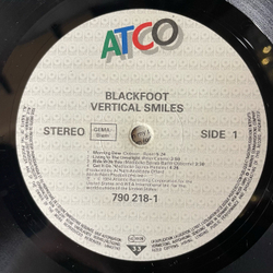 Винтажная виниловая пластинка LP Blackfoot Vertical Smiles (Германия 1984)