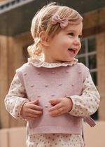 блузка с жилеткой и брюками
