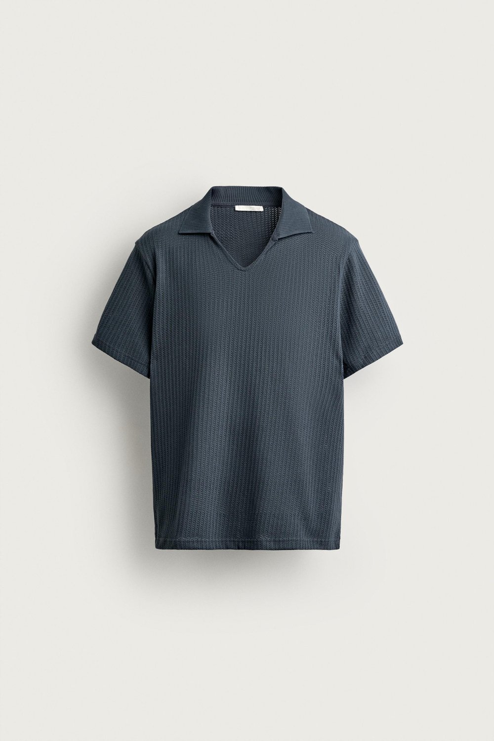 ПОЛО КЛАССИЧЕСКОГО КРОЯ С ПЕРФОРАЦИЕЙ — ZARA
