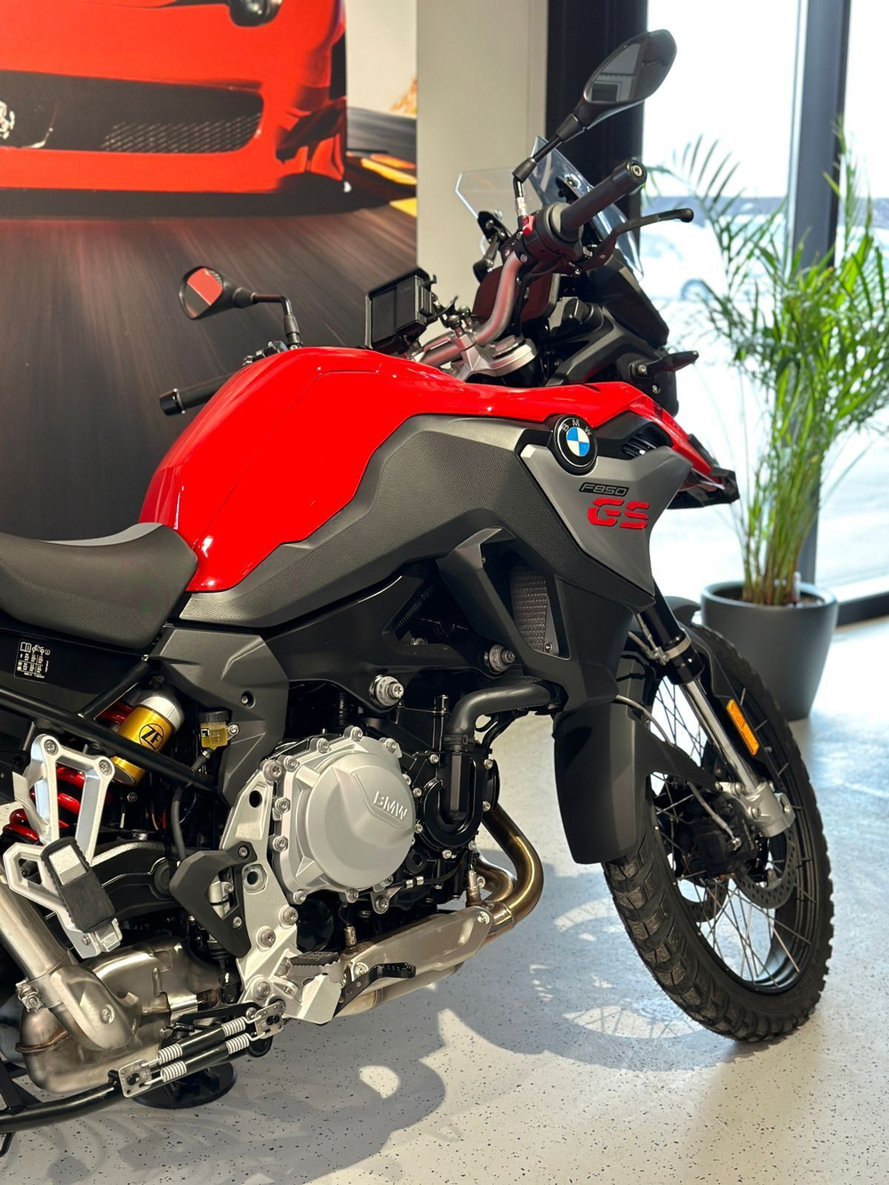 BMW F 850 GS (Red)
