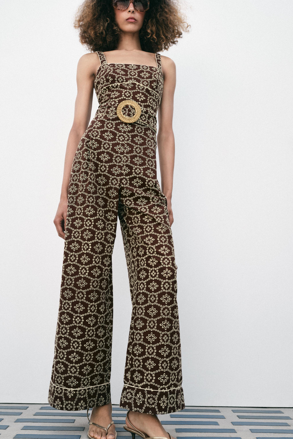 КОМБИНЕЗОН С ПЕРФОРАЦИЕЙ И ПОЯСОМ — ZARA
