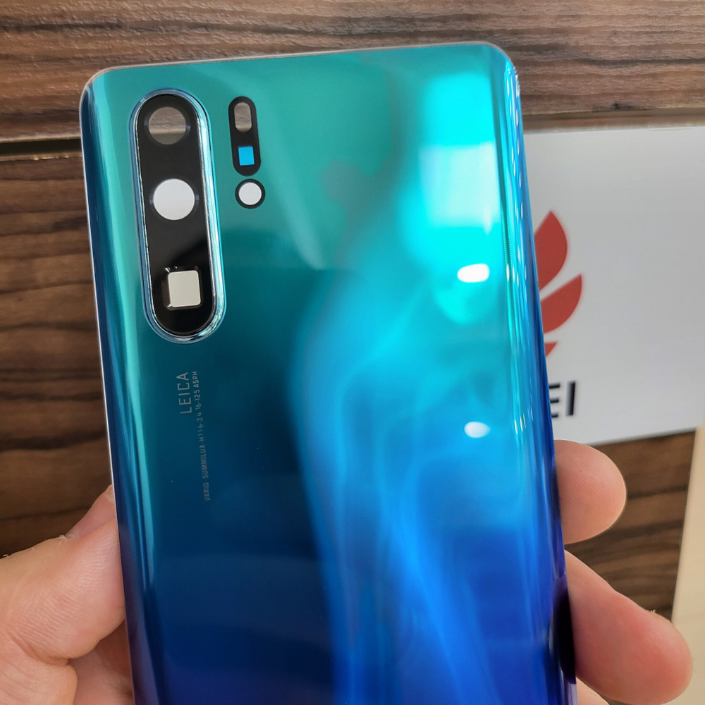 Крышка для Huawei P30 Pro - задняя стеклянная панель "Хорошее качество" (сине-голубого цвета)