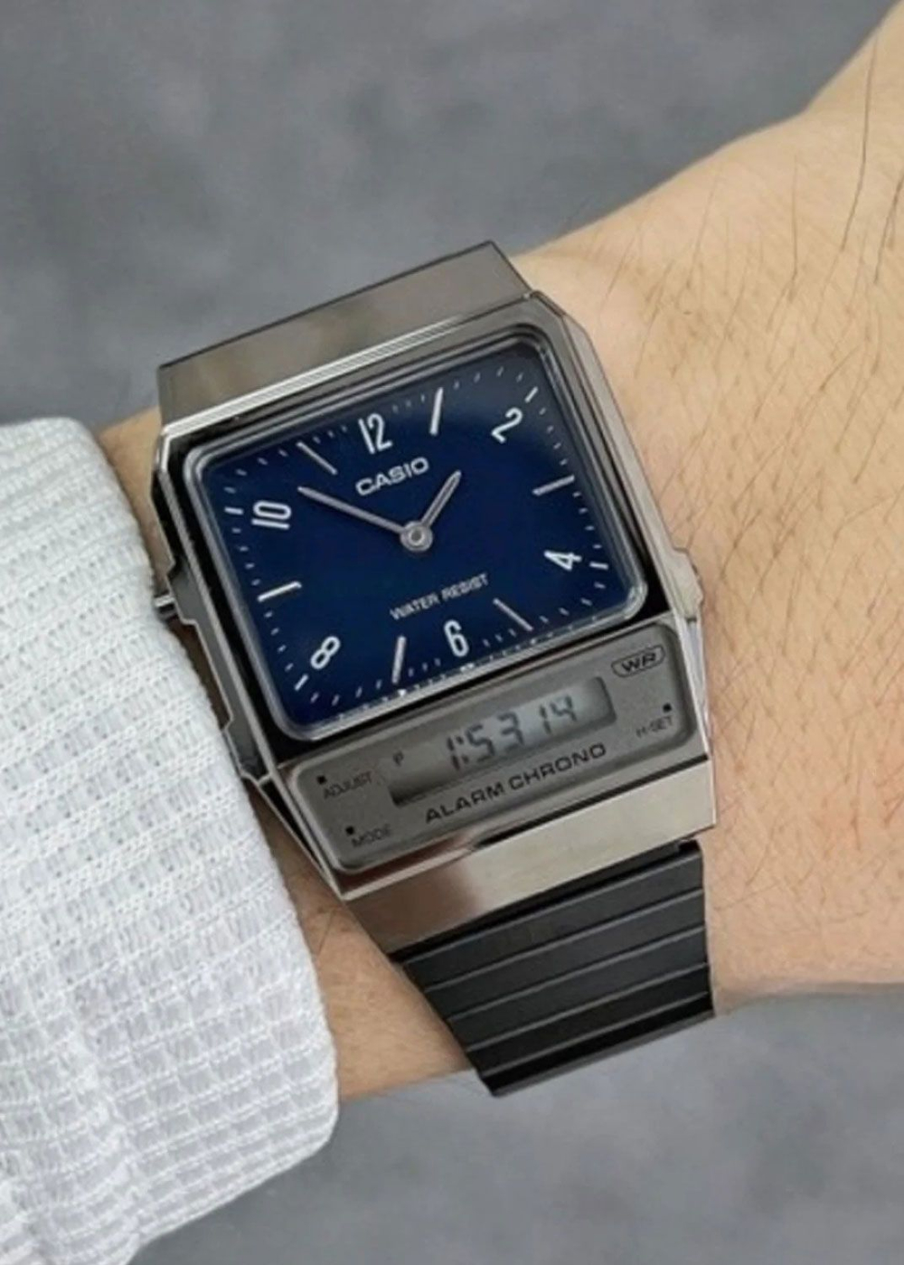 Наручные часы Casio AQ-800EB-2A