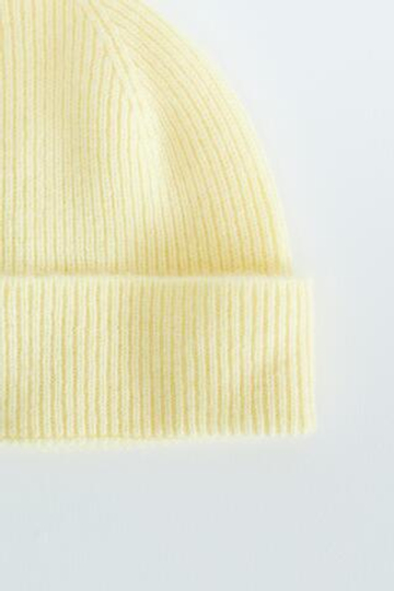 ZARA TIMELESS — ШАПКА ИЗ 100% КАШЕМИРА, СВЕТЛО-ЖЕЛТЫЙ