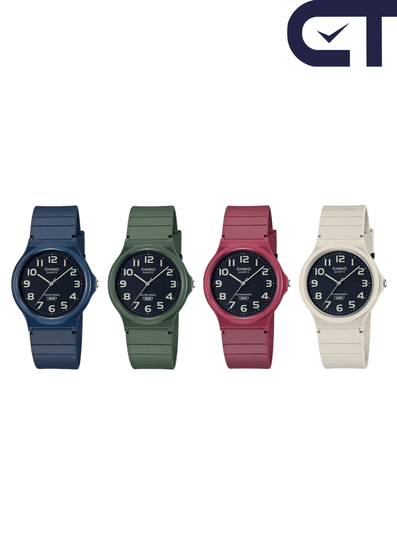 CASIO MQ-24UC-2B — классические аналоговые часы в матовом голубом цвете