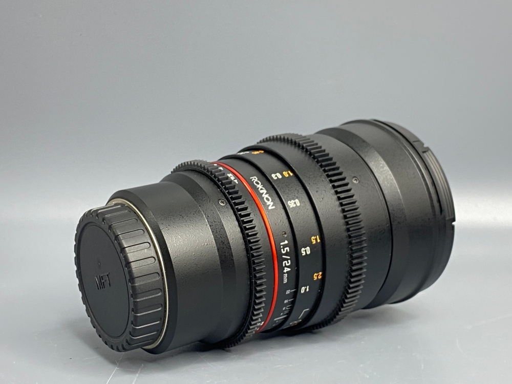 Rokinon 24mm T1.5 AS IF UMC II MFT