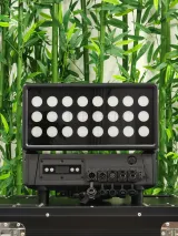 MW1000-IP — подвижный Wash 24×40 Вт + 24×6 Вт RGBW с DMX Frost IP65