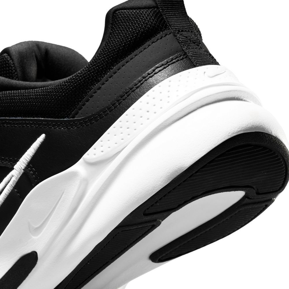 Кроссовки мужские NIKE DEFYALLDAY