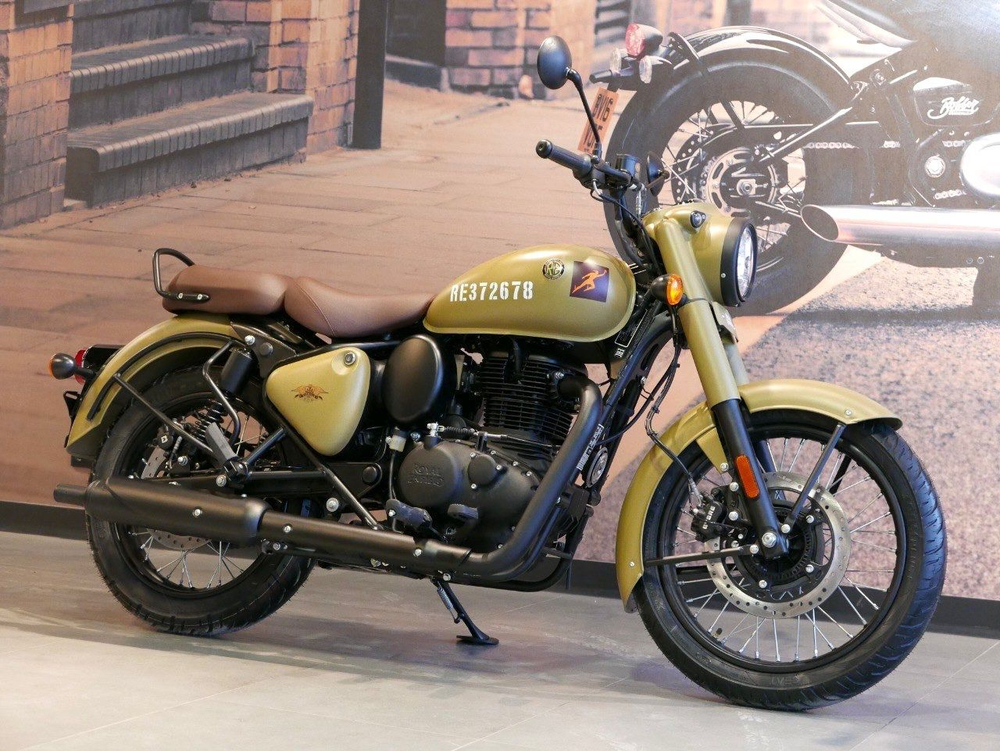 Royal Enfield Classic 350 Signals Desert Sand 2024