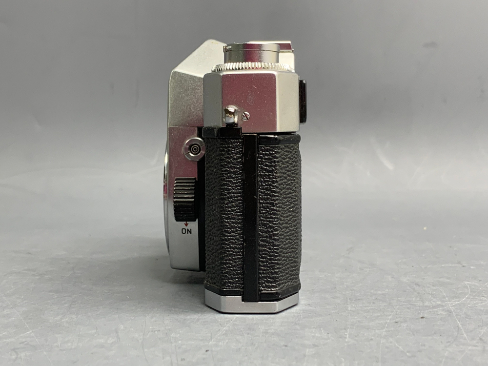 Yashica TL-Super