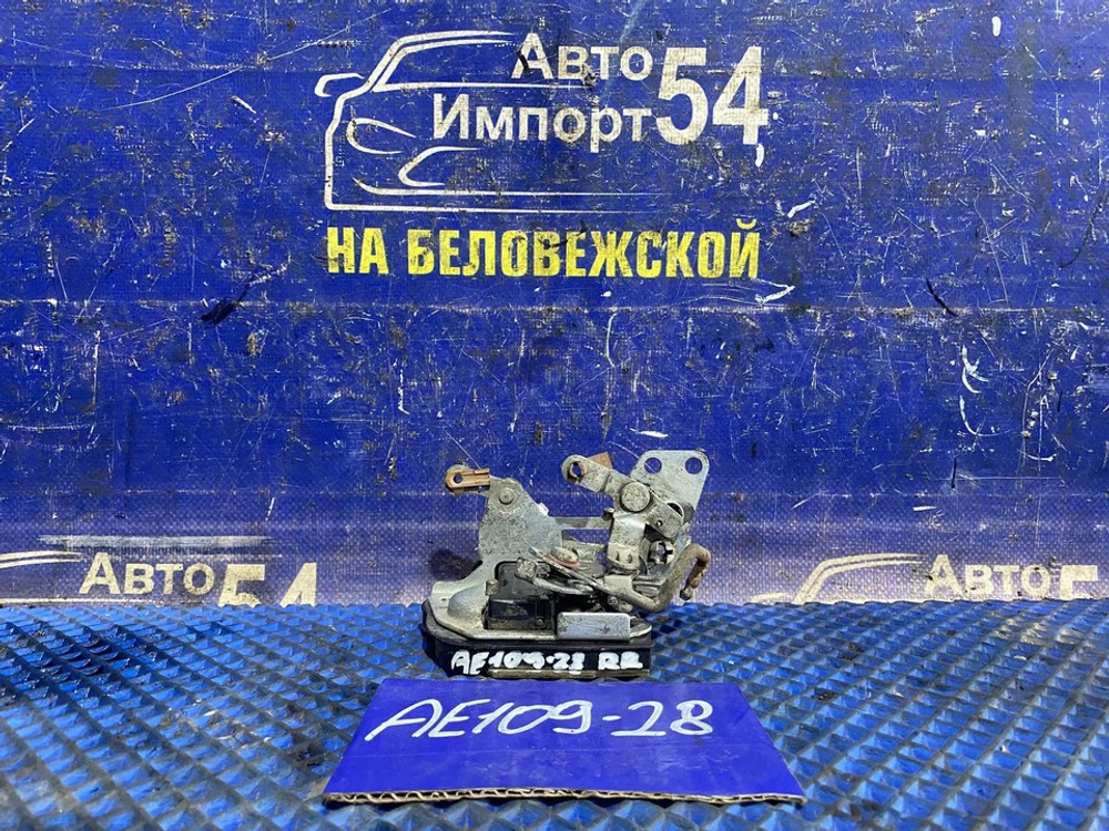 Замок двери задней правой TOYOTA COROLLA 2000