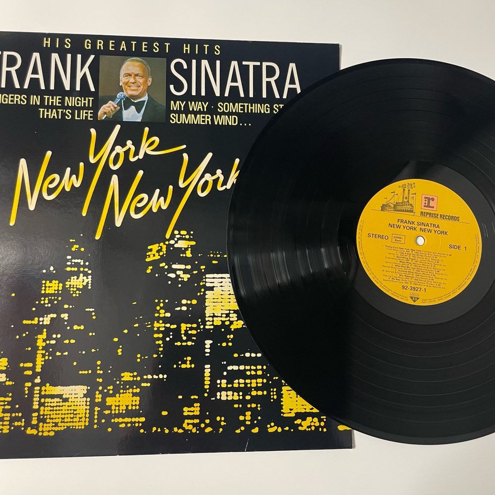 Винтажная виниловая пластинка LP Frank Sinatra, His Greatest Hits (New York New York) Strangers In The Night (Германия 1983)