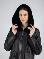 Дубленка зимняя натуральная с капюшоном