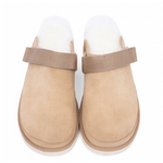 UGG Goldenstar Clog "Sand"