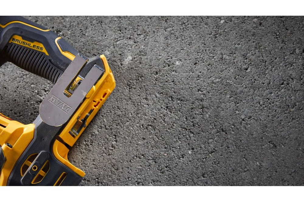 Dewalt Аккумуляторный перфоратор DCH172NT, 18 В, 1.4 Дж, 4980 уд/мин, без АКБ и ЗУ, в кейсе TSTAK () DCH172NT-XJ