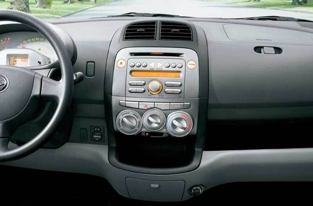 Topway TS18 2+32GB 8 ядер для Toyota Passo 2006-2010