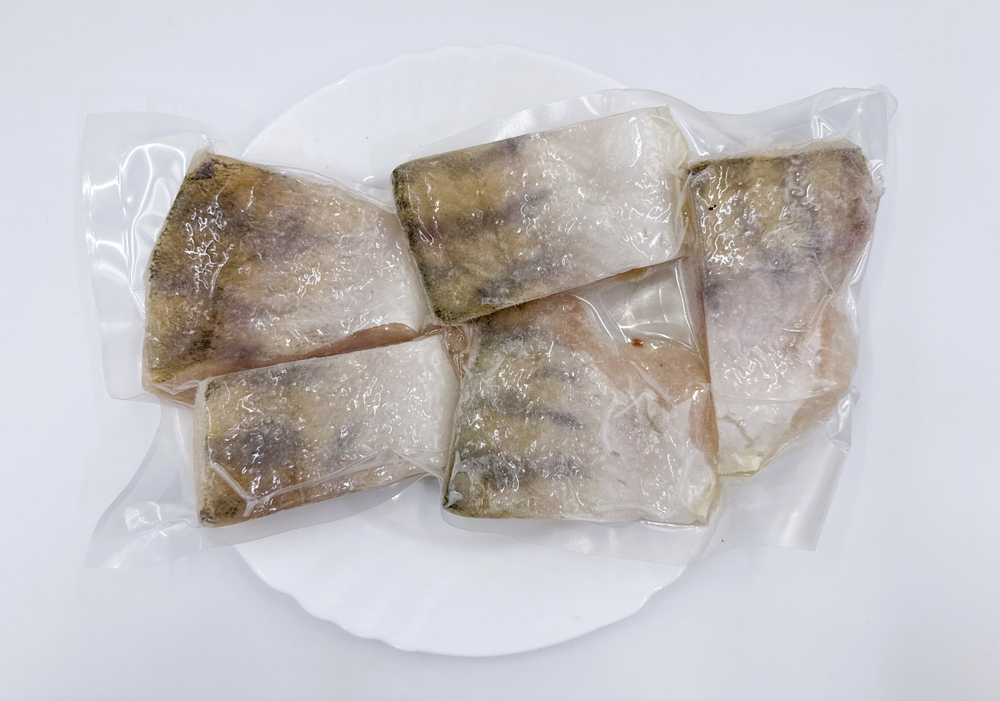 Филе судака на шкуре