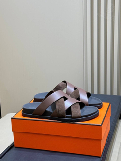 Шлепанцы Hermes Kazimir