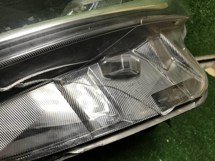 Фара левая Mercedes V W447 (2014-н.в.) LED