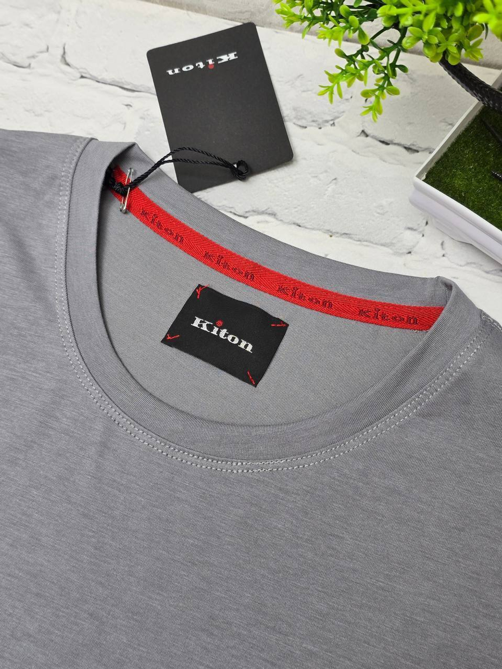 Футболка Kiton