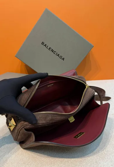 BALENCIAGA LE 7 из замши