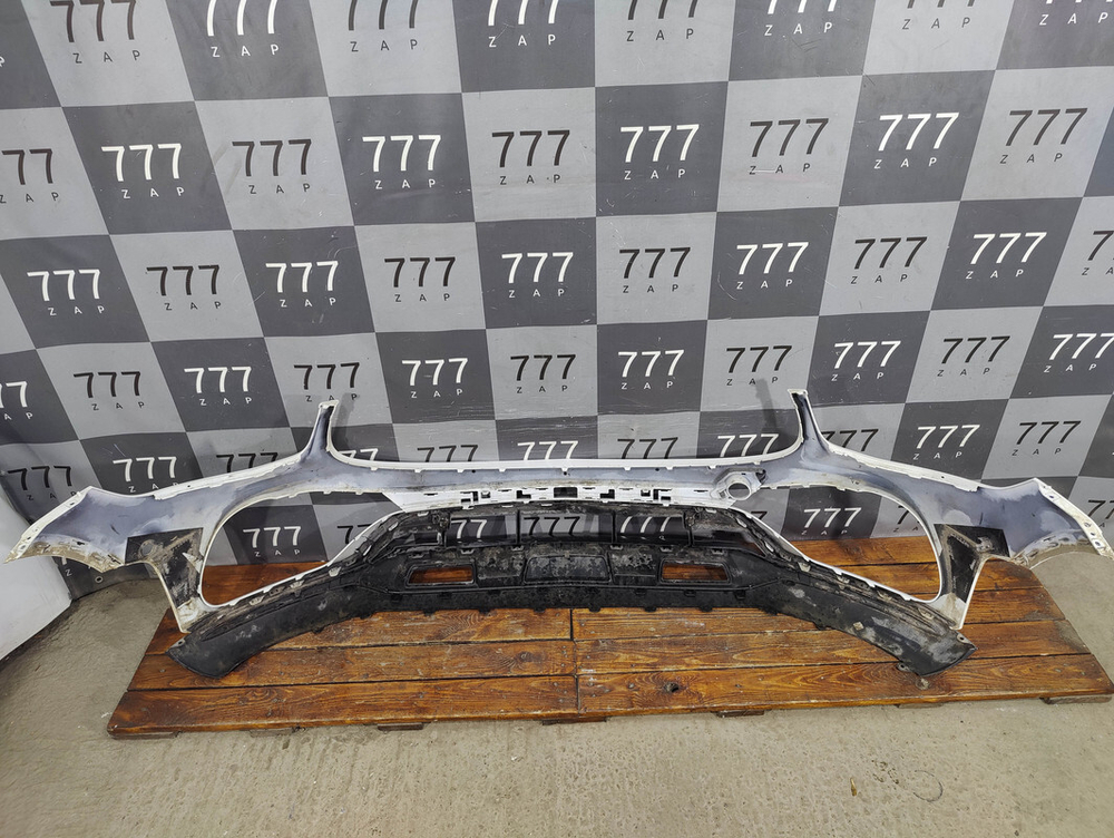 Бампер передний AMG Mercedes GLC (X253) 19-нв Б/У Оригинал A25388559049999