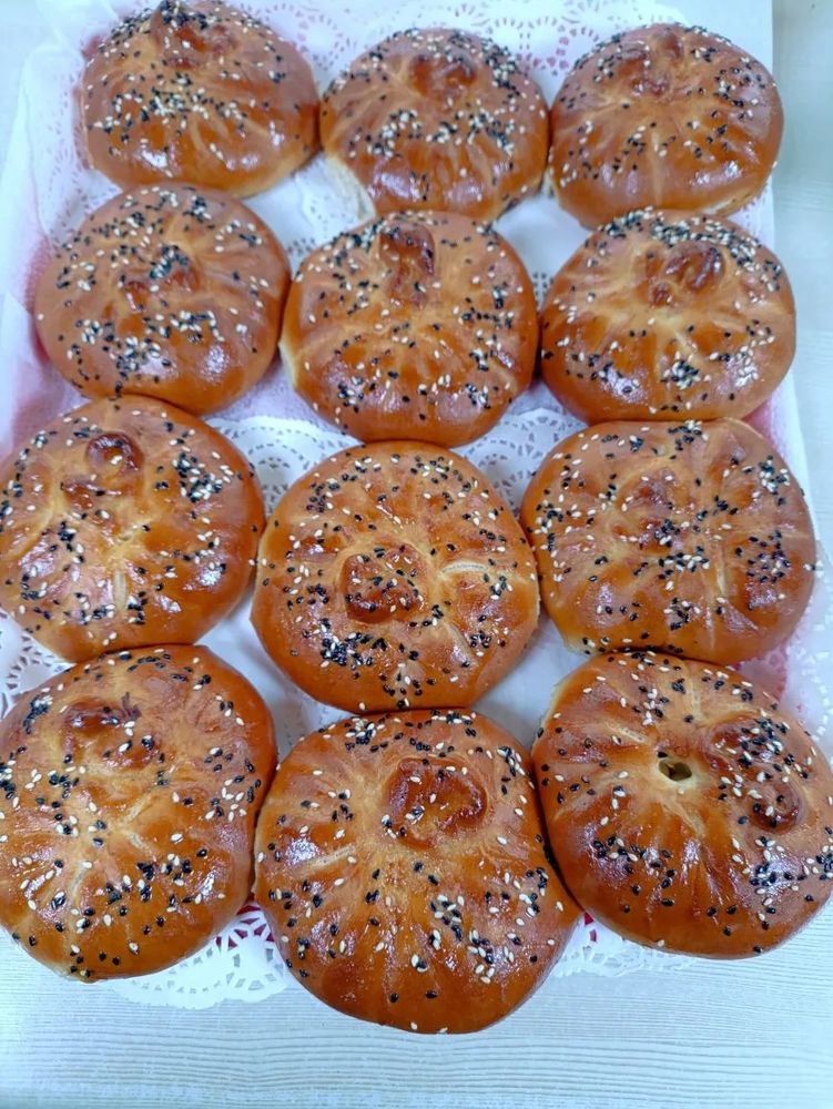Пирог с зеленым луком и яйцом