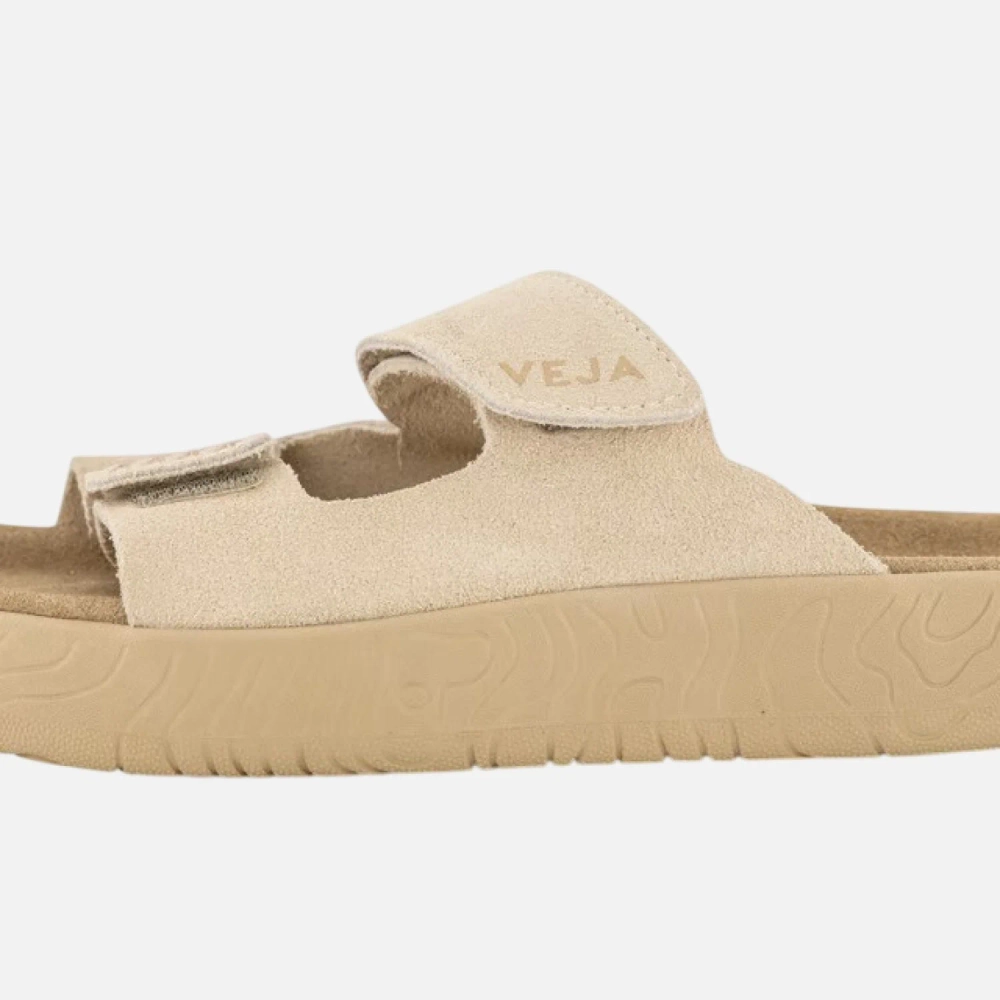 Сандалии Veja Etna Suede Sandal