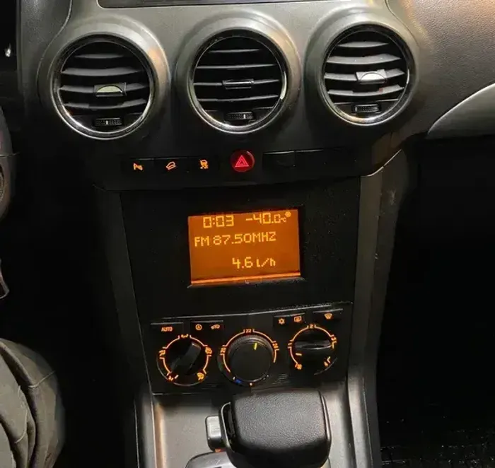 Магнитола для Opel Antara 2006-2015 (перенос БК вниз, серая) - Teyes LUX ONE 360 монитор 12.3" 2K QLED на Android 10, Быстрая, CarPlay, 4G SIM-слот, 4 камеры в комплекте