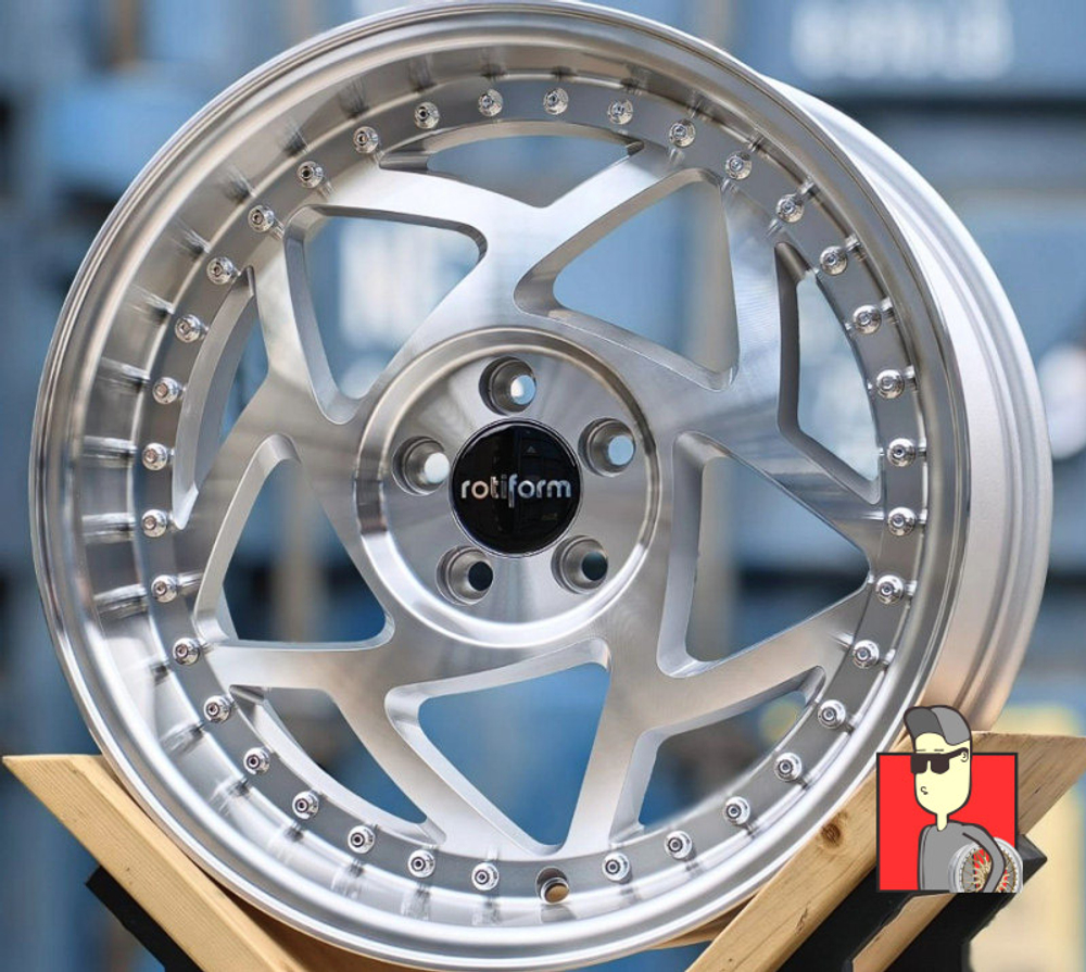 Комплект дисков Radi8 17x8 et32 5x112