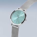 Женские наручные часы Bering Набор с часами 14134-005-GWP