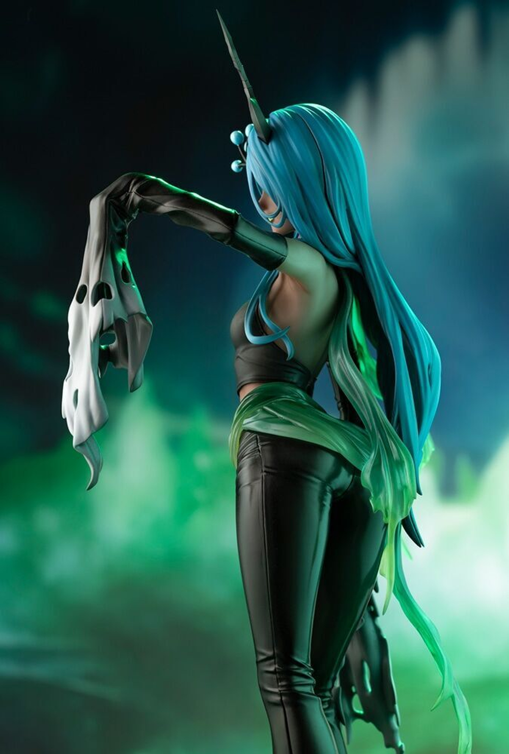 Queen Chrysalis