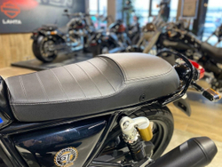 Royal Enfield Continental GT 650 Apex Grey (Black Alloy)