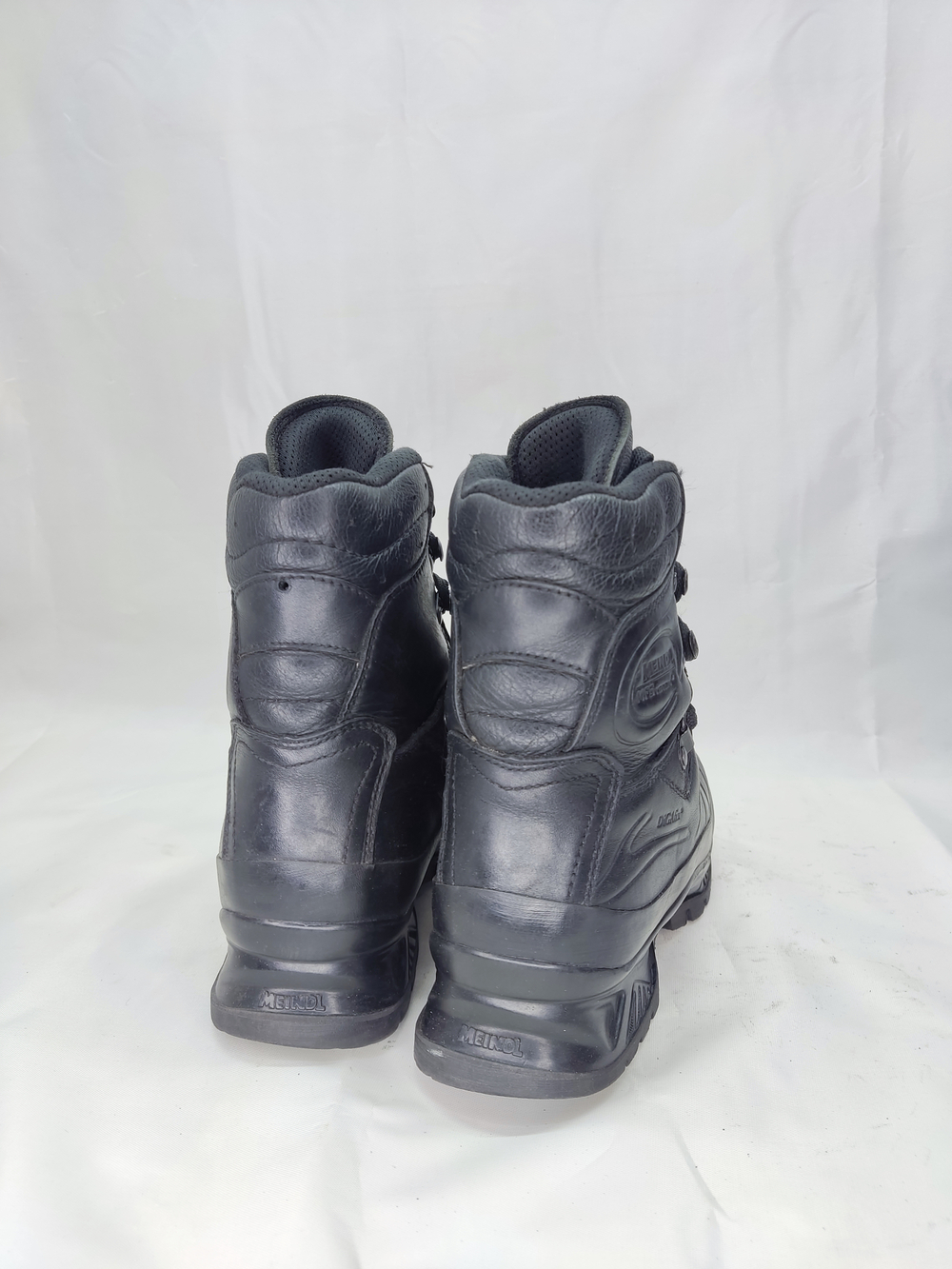 Ботинки "Meindl SF black mountain boots" Б/У